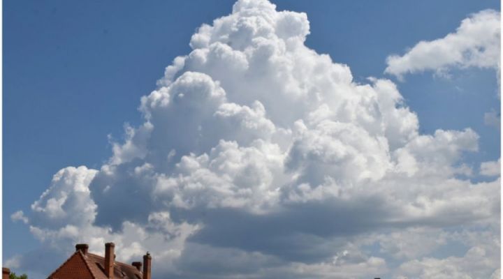 Un cumulonimbus monstrueux..